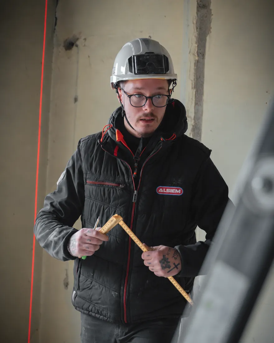Intervention dans un local professionnel en rénovation à Nevers.
